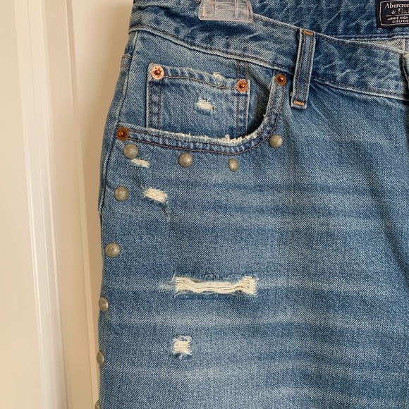 Abercrombie & Fitch | Annie High Rise Girlfriend - Picture 3 of 5